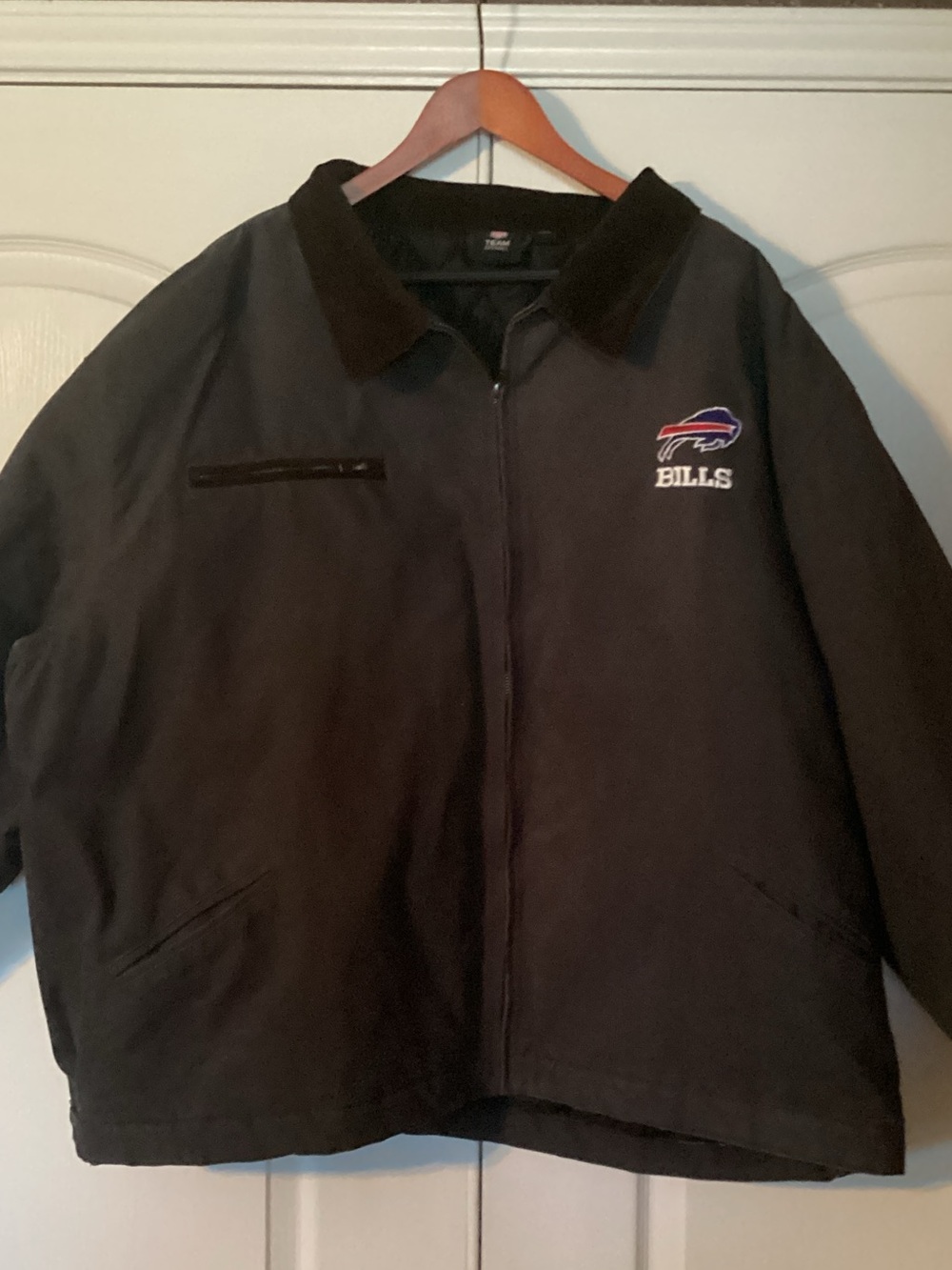 NFL Buffalo Bills Heavyweight Cotton Canvas Jacket with Team Embroidered Logo